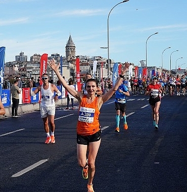 46-istanbul-maratonu-ilklere-kosuyor-jAOClPGQ.jpg