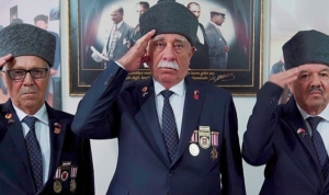 aliaga-belediyesi-29-ekim-cumhuriyet-bayraminin-101-yilina-ozel-video-hazirladi-adfKOXpd.jpg