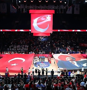 anadolu-efes-turkish-airlines-euroleaguede-fc-barcelonayi-agirlayacak-VtASka4t.jpg