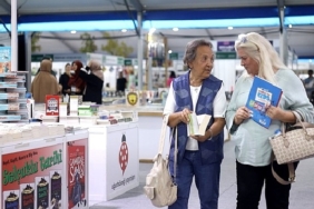 bas-taci-buyuklerimiz-kitap-fuarina-konuk-oldu-3HOXlvbP.jpg