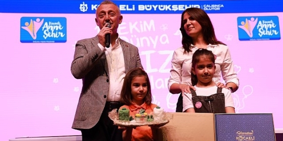 Başkan Büyükakın: Dünyadaki tüm ihlallere karşı sizlerle birlikte dimdik ayakta duracağız