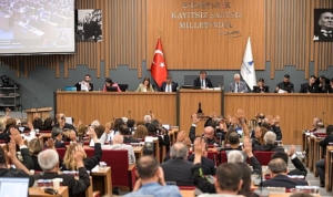 baskan-tugay-mecliste-karsiyaka-stadi-ile-ilgili-konustu-karsiyakanin-hakkini-istiyoruz-litayfxO.jpg