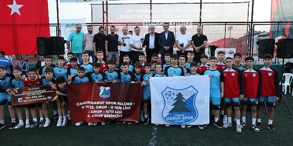 Bayrampaşa Belediyesi’nden spor kulüplerine büyük destek
