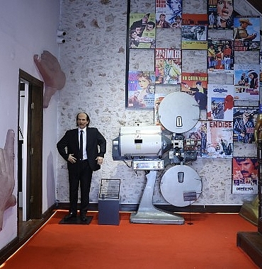 behlul-dal-sinema-muzesi-yenilendi-eFhB35Mj.jpg