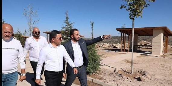 Belediye Başkanı Arı Çalışma Alanlarında İncelemelerde Bulundu