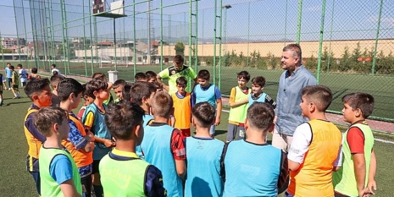 Buca’da kış futbol okulu için kayıtlar başladı