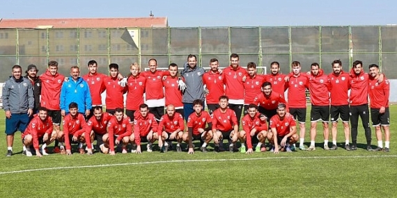 Burhaniye Belediyespor, Balıkesir Derbisine Hazır