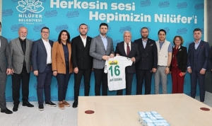 bursaspor-yonetiminden-baskan-sadi-ozdemire-ziyaret-ScG2K6OI.jpg