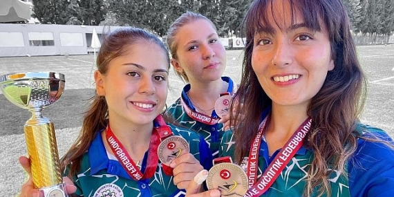 Büyükşehir Okçuları Hazal ve Emircan Türkiye Şampiyonu Oldu
