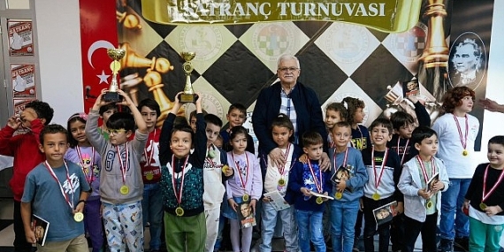 Cumhuriyet Bayramı Satranç Turnuvası Tamamlandı