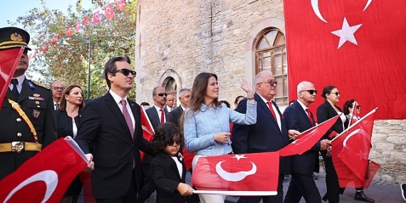 Denizli: “Cumhuriyet’imiz ilelebet yaşayacaktır”