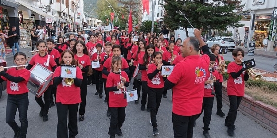 Dünya Bocce Şampiyonası kortej yürüyüşü ile başladı
