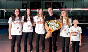 eczacibasi-dynavitden-pasorun-hikayesi-naz-aydemir-akyol-ile-gelecege-paslar-videosu-yayinlandi-cynEFf3C.jpg