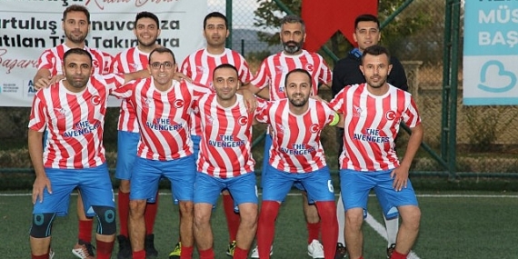 Edremit Belediyesi Cumhuriyet Kupası futbol turnuvası başladı