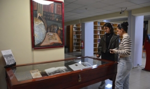 eu-merkez-kutuphanesinde-cumhuriyet-ve-ataturk-gunleri-kitap-sergisi-acildi-85ZAO6OK.jpg