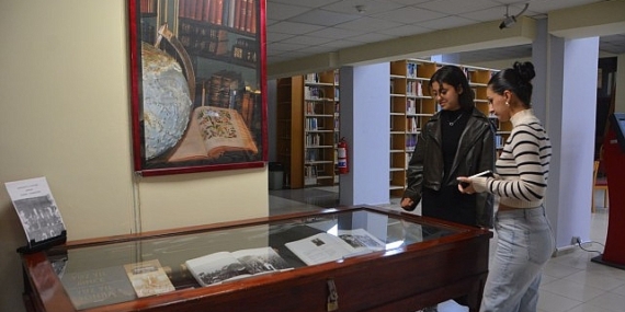 EÜ Merkez Kütüphanesinde “Cumhuriyet ve Atatürk Günleri Kitap Sergisi” açıldı