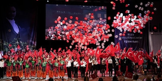 İELEV Okulları, Cumhuriyet’in 101. Yılını ‘O Biziz!’ Teması ile Kutladı