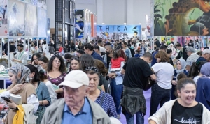 izkitap-hafta-sonu-on-binleri-agirladi-zstV8ZGt.jpg