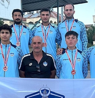 kahramankazan-belediyespor-kulubu-bocce-takimi-antalyadaki-uluslararasi-turnuvadan-basariyla-dondu-XXvOCB2Z.jpg
