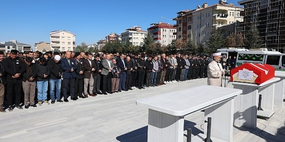 Kalp Krizi Sonucu Vefat Eden Uzman Çavuşa Son Veda