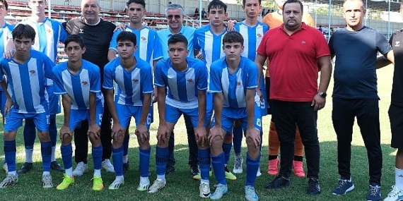Kemer Belediye Merkez Spor evinde dolu dizgin