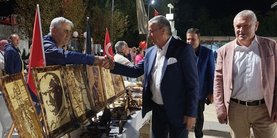 Kemer’de Yörüklerin Halk Konseri düzenlendi
