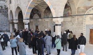 meryem-ana-kilisesi-yerli-ve-yabanci-turistleri-agirliyor-fnkHWsTI.jpg