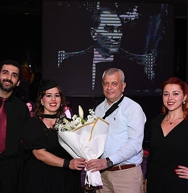 osmangazi-belediyesinden-milli-duygulari-kabartan-muzikal-gzuUCBss.jpg