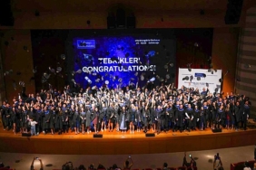 sabanci-universitesi-profesyonel-yuksek-lisans-programi-2024-mezunlarini-verdi-cELuFsQt.jpg