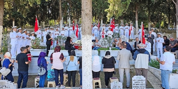 Şehit Deniz Akdeniz Gölcük’te Kabri Başında Dualarla Anıldı
