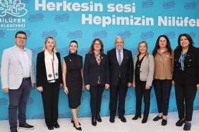 turk-universiteli-kadinlar-derneginden-baskan-sadi-ozdemire-ziyaret-DlARYFN1.jpg