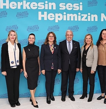 turk-universiteli-kadinlar-derneginden-baskan-sadi-ozdemire-ziyaret-DlARYFN1.jpg