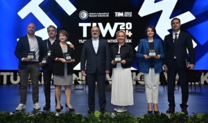 turkiyenin-ilk-dijital-bankasi-hayat-finans-turkiye-inovasyon-haftasinda-dijital-bankalarin-inovasyon-gucunu-anlatti-sXRJGBLu.jpg