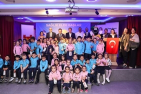 zeytinburnu-belediyesi-ve-koc-universitesi-hastanesi-saglik-elde-baslar-projesiyle-5-bin-ilkokul-ogrencisine-zPhvhaWV.jpg