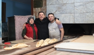baskan-aridan-mahalle-ve-esnaf-ziyaretleri-Uk18jJPM.jpg