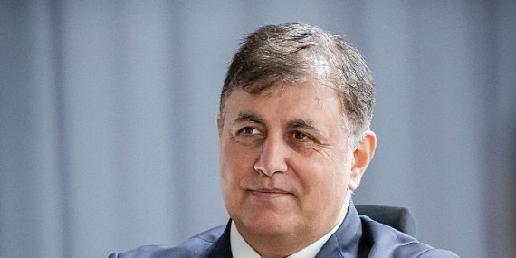 Başkan Tugay’dan “25 Kasım Kadına Yönelik Şiddete Karşı Uluslararası Mücadele Günü” mesajı “Kadın haklarının bayraktarlığını yapmak için var gücümle çalışmaya devam edeceğim”