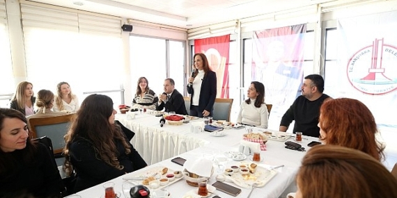 Başkan Yıldız Ünsal Öğretmenler Günü’nü kutladı