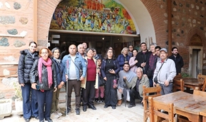 buyuksehir-herkes-icin-turizm-dernegi-uyelerini-manisada-agirladi-j2KJsImv.jpg