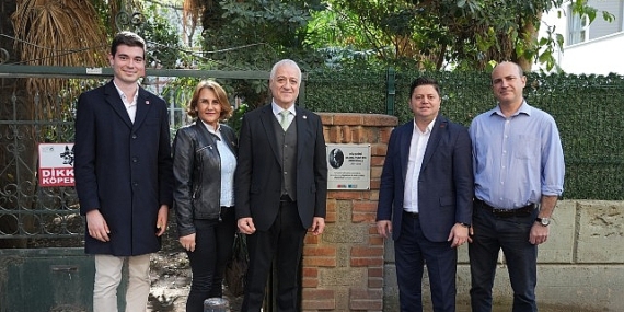 Diş Hekimi Dr. Halit Şazi Kösemihal’in anısı Kadıköy’de yaşatılıyor