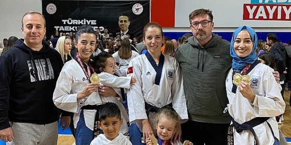 Gaziemir’in sporcuları madalyaları topladı