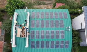 ht-solar-yeni-urunu-esnek-gunes-panellerini-ilk-kez-eskisehirde-kullanima-sundu-xDMLL3g2.jpg