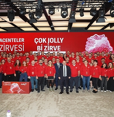 jollynin-geleneksellesen-acenteler-zirvesi-21-24-kasim-tarihlerindeantalyada-gerceklesti-5zQjFeHZ.jpg