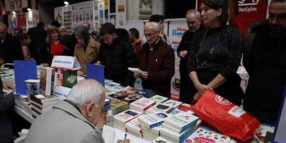 Kitap Fuarında Son 4 Günde 50 Yazar İnegöllülerle Buluşacak