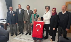 konya-buyuksehir-sehit-ogretmenlerin-ailelerini-unutmadi-1deLhN6p.jpg