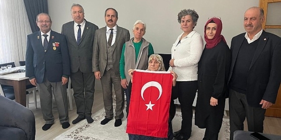 Konya Büyükşehir Şehit Öğretmenlerin Ailelerini Unutmadı