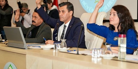 Manisa Büyükşehir Belediyesi’nin 2025 yılı tahmini bütçesi 11 milyar 871 milyon 725 bin lira olarak belirlendi