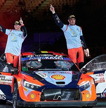 thierry-neuville-ve-martijn-wydaeghe-ikilisi-2024-wrc-dunya-pilotlar-sampiyonu-oldu-XGsgNkqf.jpg