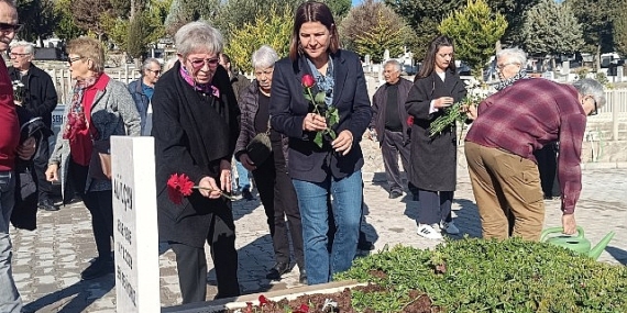Ali İlçan ölümünün ikinci yılında Foça’da anıldı