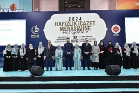 bagcilarda-182-kiz-hafiz-taclarini-takti-6lhBB8nC.jpg