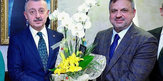 Başkan Büyükakın, kongresini tamamlayan ilçe başkanlarını kabul etti